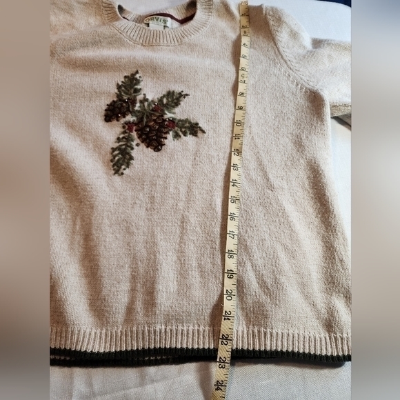 Orvis Women's‎ Wool Blend Beige Embroidered Pine Cone Crew Neck Sweater Medium - Picture 8 of 13